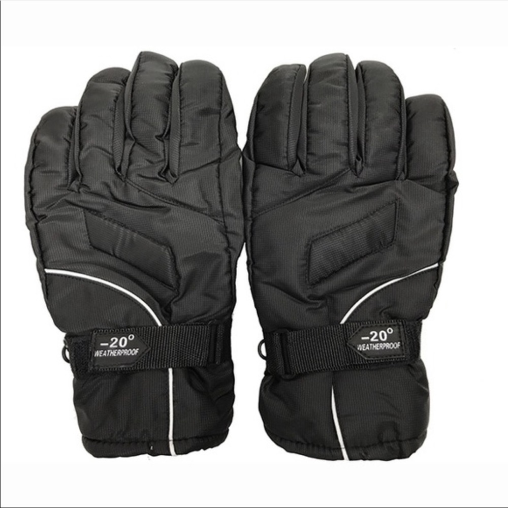 Men’s black ski gloves